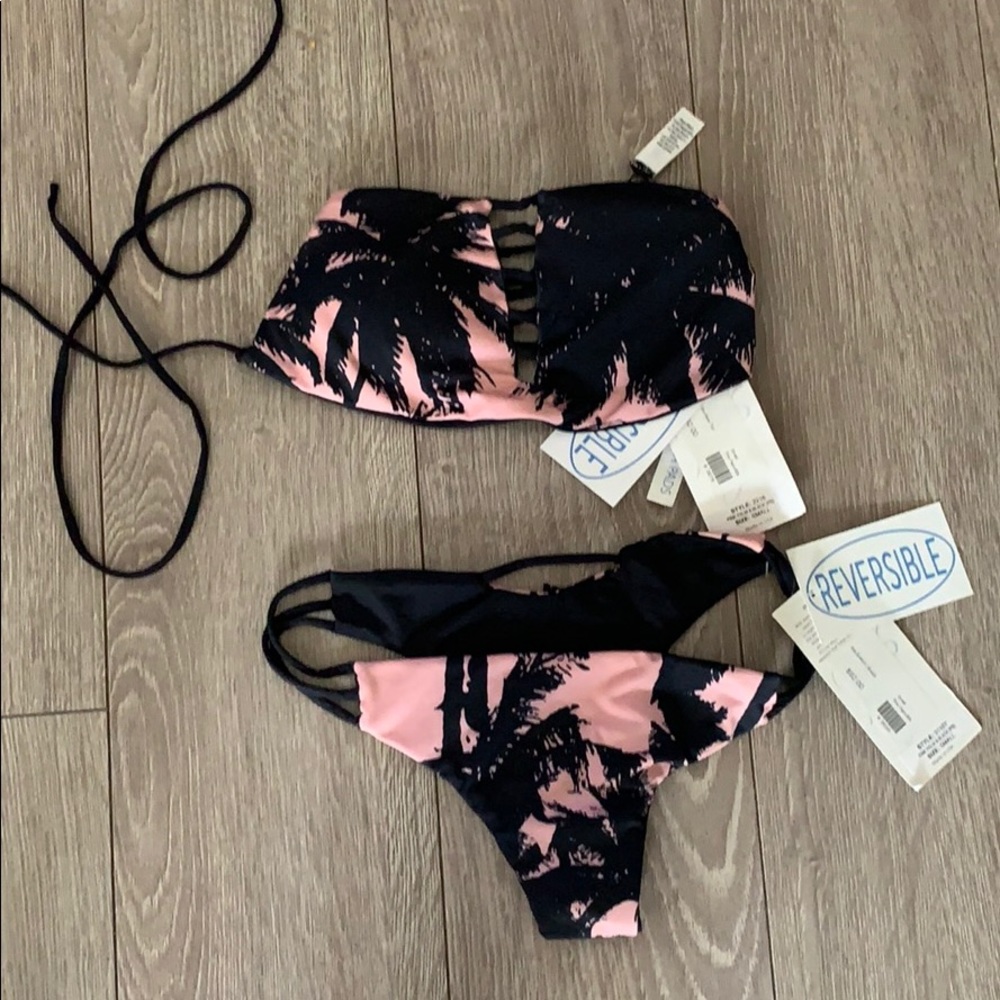 Water Glamour Reversible bikini set